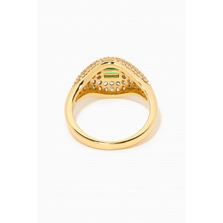 CZ by Kenneth Jay Lane - CZ Pavé Crystal Signet Ring in 14kt Gold-plated Brass Green
