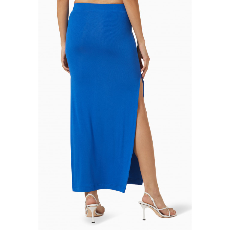 Lama Jouni - Side Slit Maxi Skirt in Ribbed Knit Blue