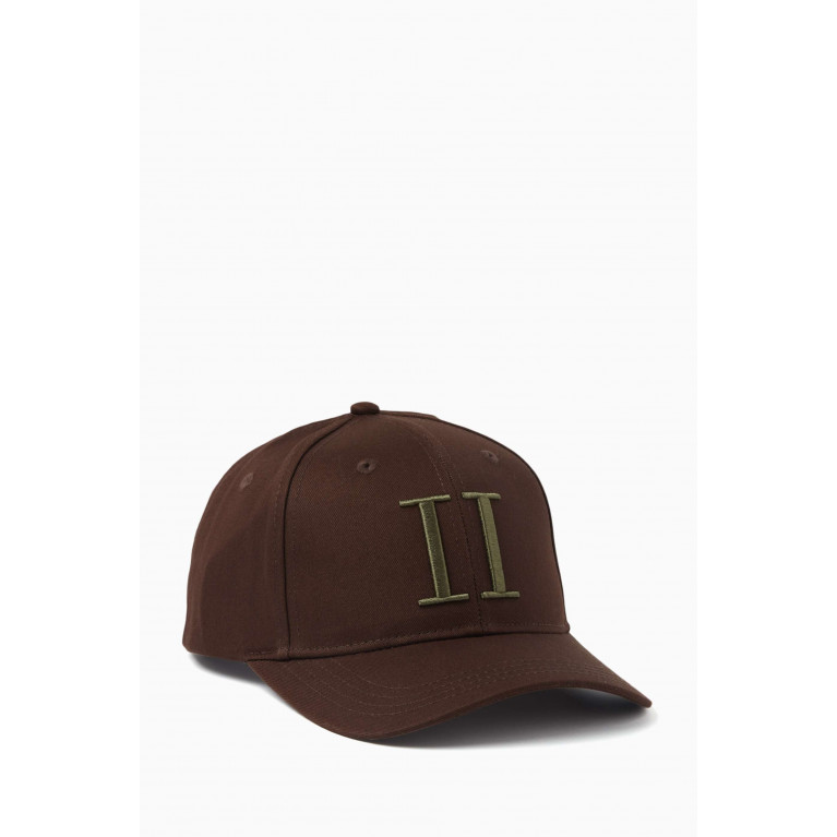 Les Deux - Encore Logo Baseball Cap in Organic Cotton Brown