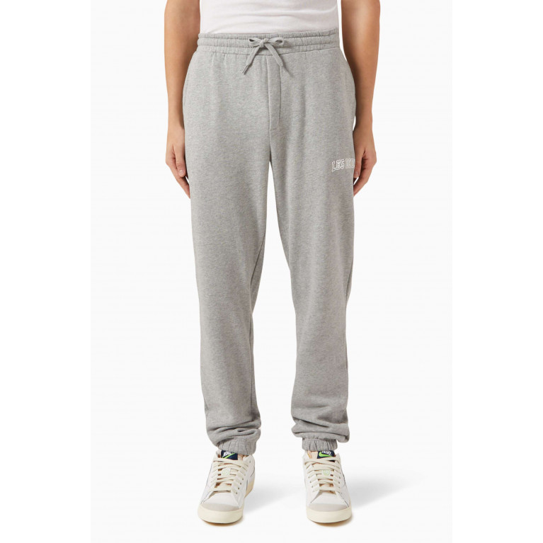 Les Deux - Blake Logo Sweatpants in Cotton Grey