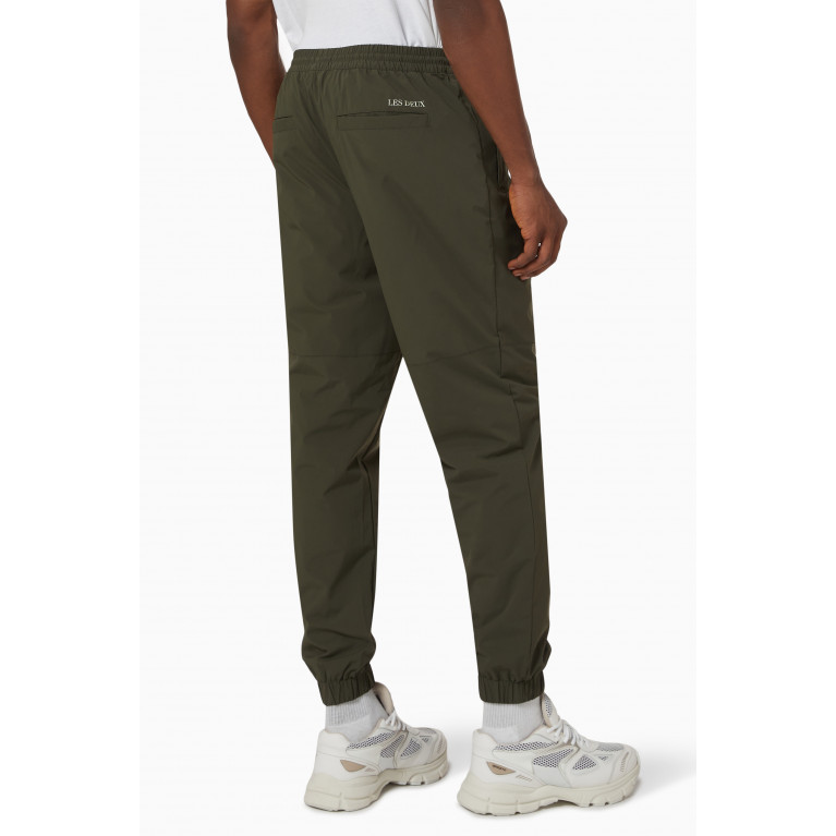 Les Deux - Jerry Track Pants 2.0 in Recycled Technical Fabric