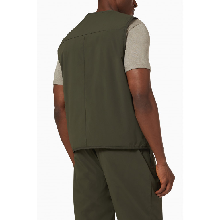 Les Deux - Mack Vest in Recycled Technical Fabric Green