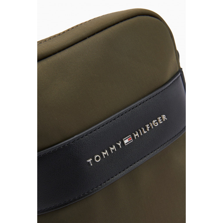 Tommy Hilfiger - Mini TH Urban Crossbody Bag in Nylon