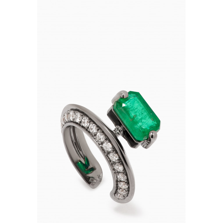 Savolinna - Linette Emerald Diamond Ear Cuff in 18kt Gold