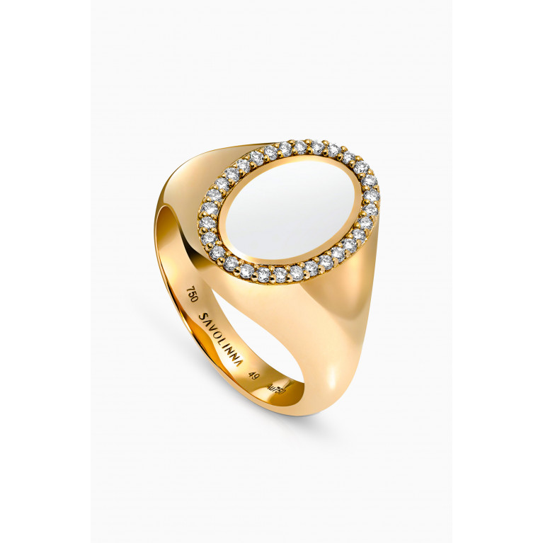 Savolinna - Oval Signet Diamond Ring in 18kt Yellow Gold