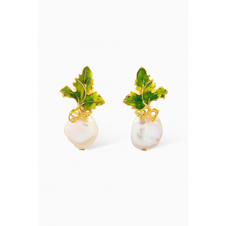 Peracas - Siena Pearl Earrings in 24kt Gold-plated Bronze