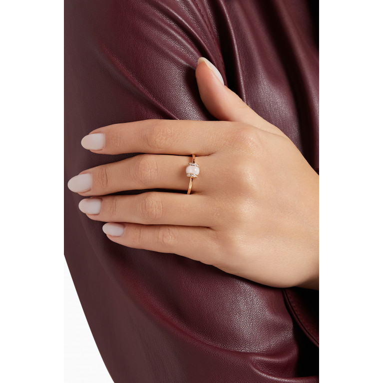 Noora Shawqi - Single Cerith Diamond & Mother of Pearl Ring in 18kt Gold