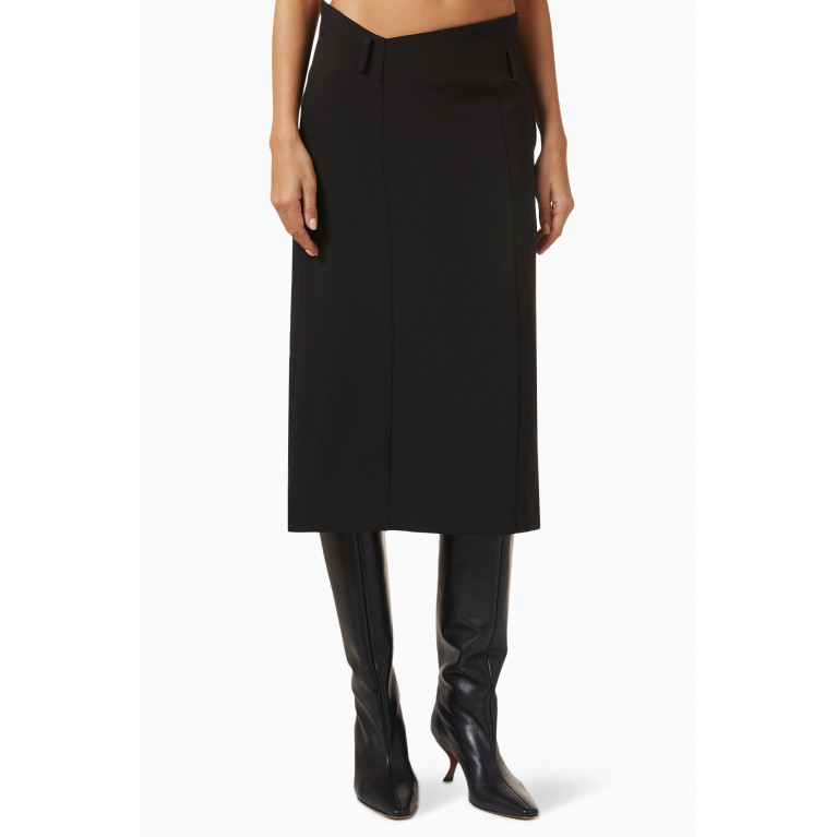 Aaizel - Angled-waist Midi Skirt in Crepe