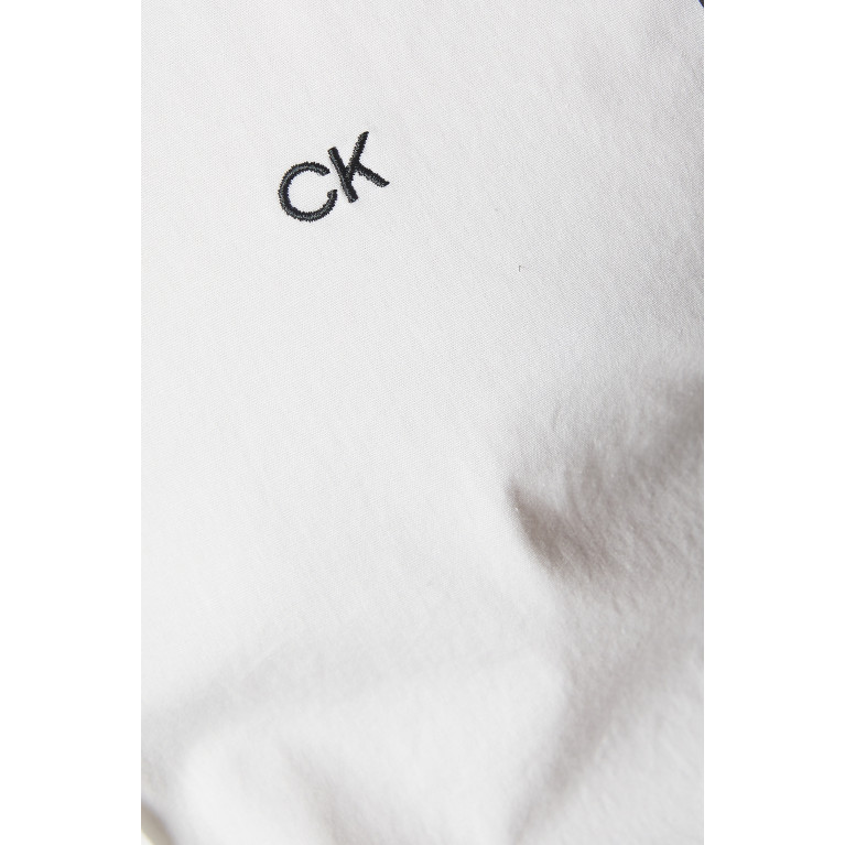 Calvin Klein - Logo Shirt in Cotton Poplin Stretch White