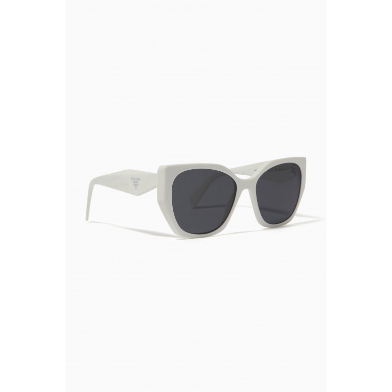 Prada - Cat-eye Sunglasses in Acetate