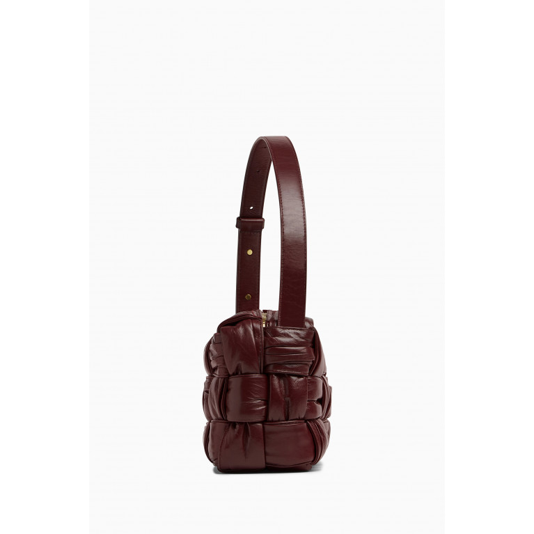 Bottega Veneta - Brick Cassette Shoulder Bag in Intrecciato Plissé Leather