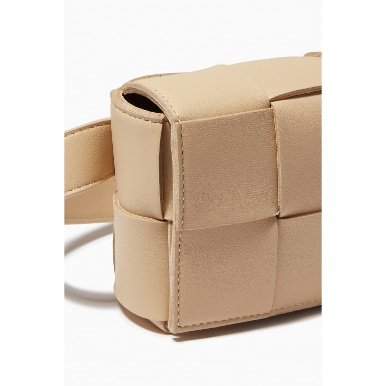 Bottega Veneta - Cassette Mini Belt Bag in Intrecciato Nappa