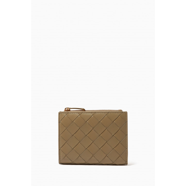 Bottega Veneta - Bi-fold Zipper Wallet in Intrecciato Leather