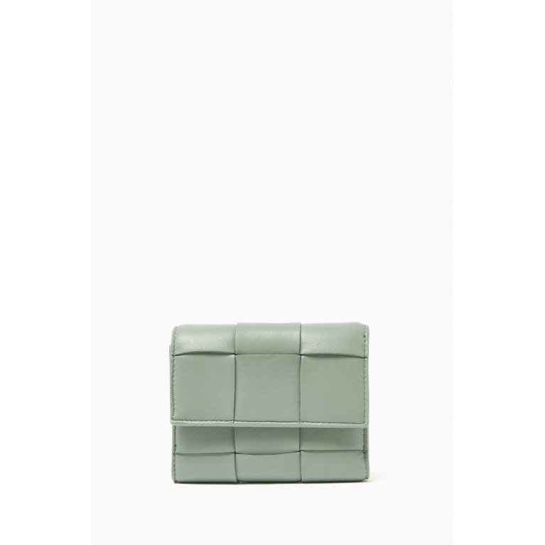 Bottega Veneta - Tri-fold Zip Wallet in Intrecciato Nappa