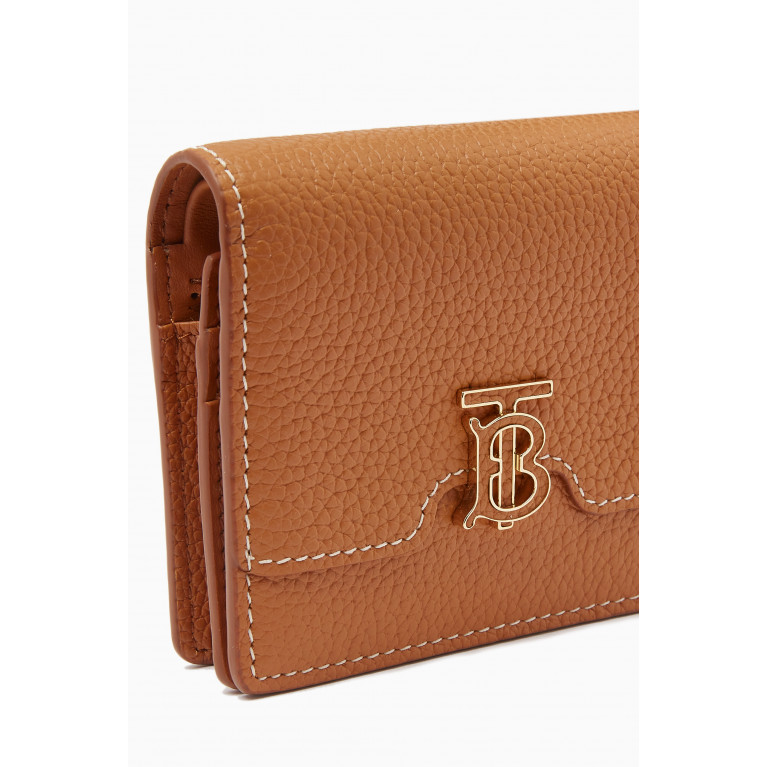 Burberry - Bifold Wallet in Leather