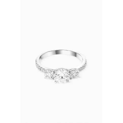 Damas - Gaia Three Diamond Ring in 18kt White Gold