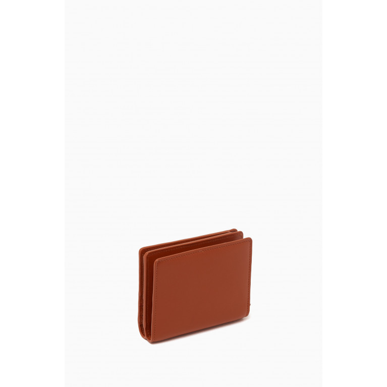 Chloé - Compact Sense Wallet in Calfskin Brown