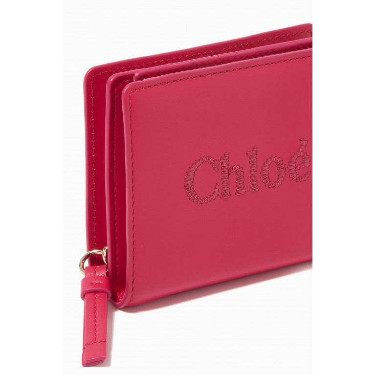 Chloé - Compact Wallet in Calfskin Pink