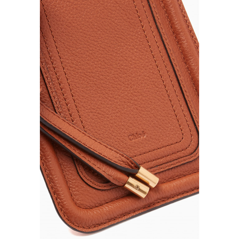 Chloé - Marcie Phone Pouch in Leather Brown