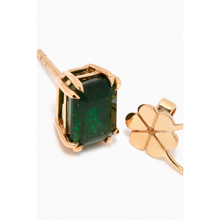 Arkay - Emerald Stud Earrings in 18kt Gold