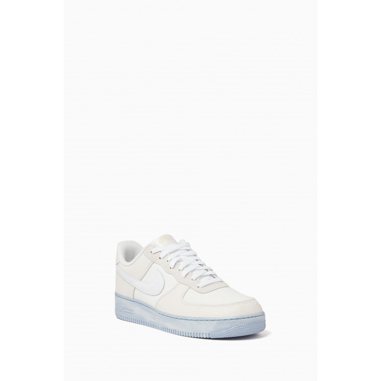 Nike - Air Force 1 '07 LV8 Sneakers in Leather