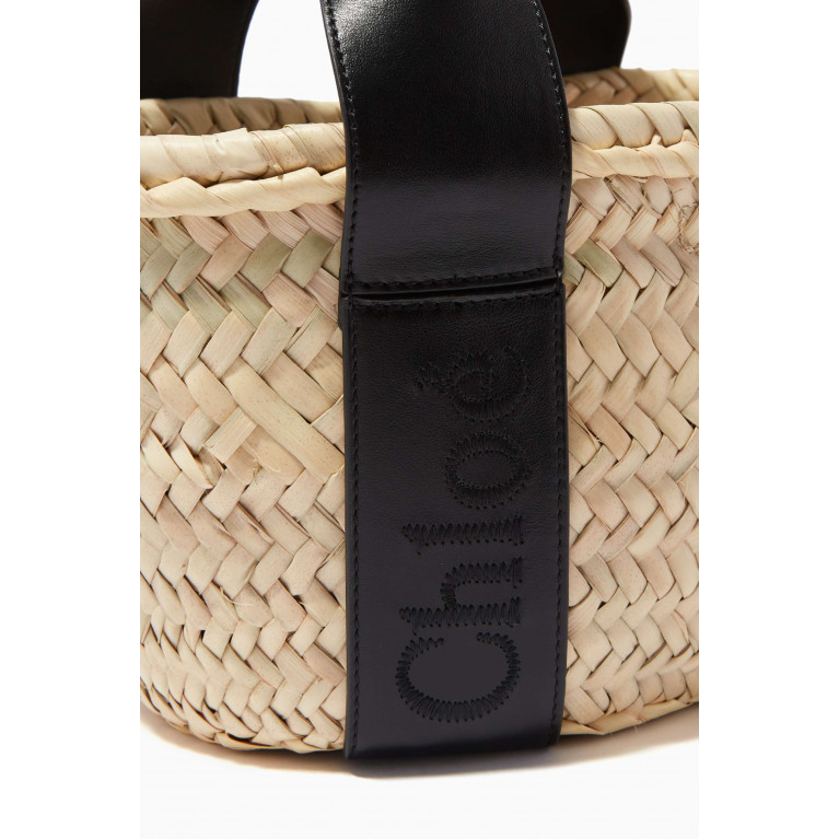 Chloé - Chloé Sense Small Basket Bag in Raffia & Leather Black