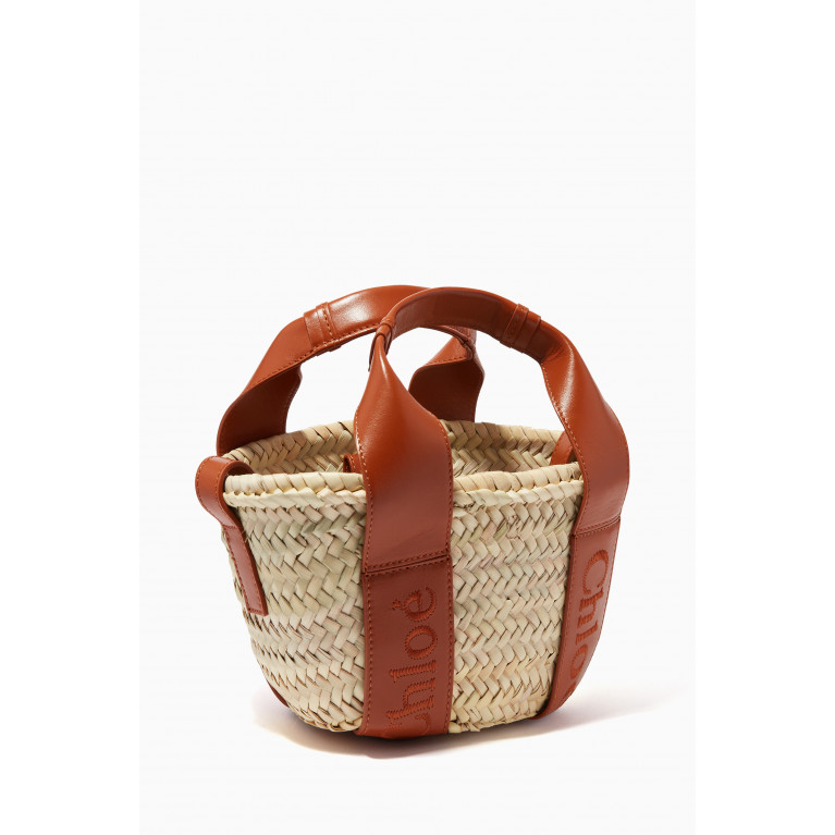 Chloé - Chloé Sense Small Basket Bag in Raffia & Leather Brown