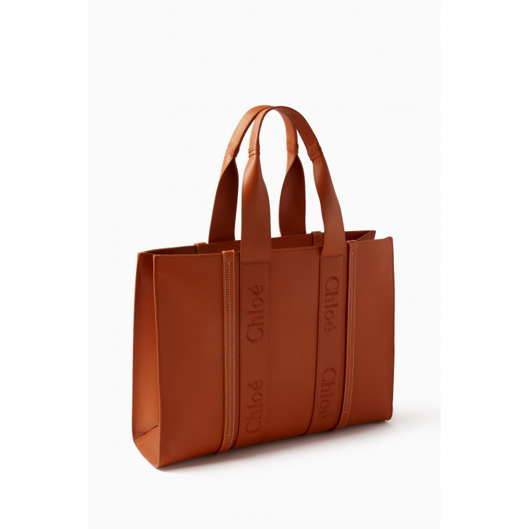 Chloé - Large Woody Tote Bag in Smooth Calfskin