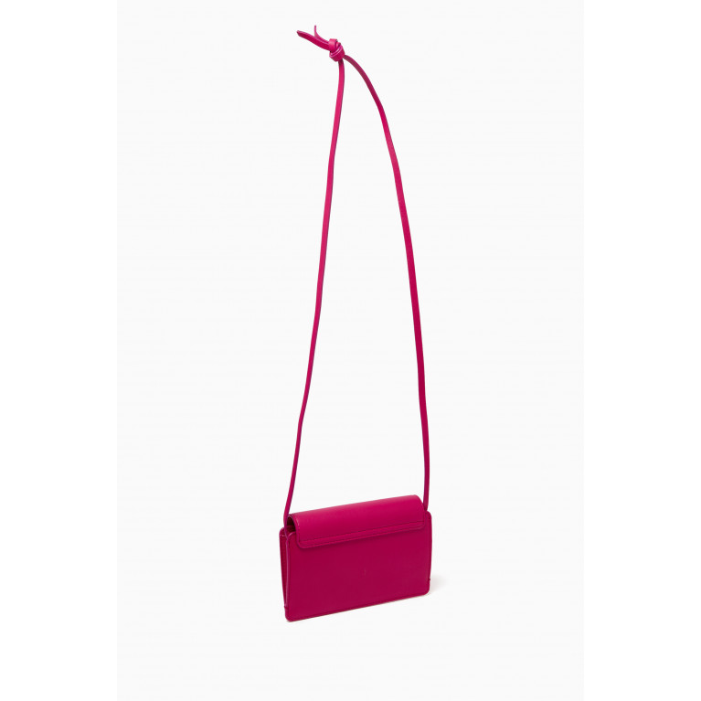 Chloé - Mony Phone Pouch in Leather Pink