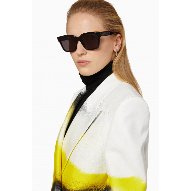 Givenchy - Square Sunglasses in Acetate Black