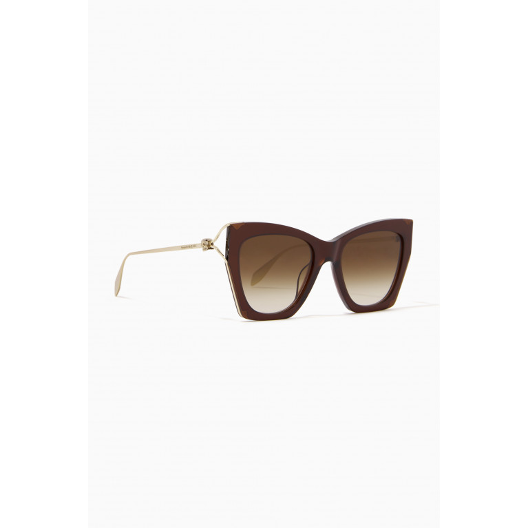 Alexander McQueen - XL Cat-eye Sunglasses in Acetate & Metal