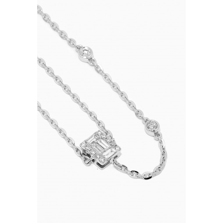 LaBella - Diamond Hand Chain in 18kt White Gold