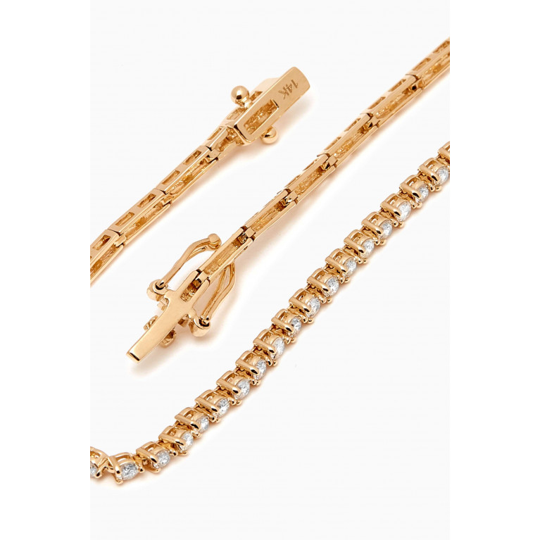 STONE AND STRAND - Baseline Tennis Bracelet in 14kt Yellow Gold
