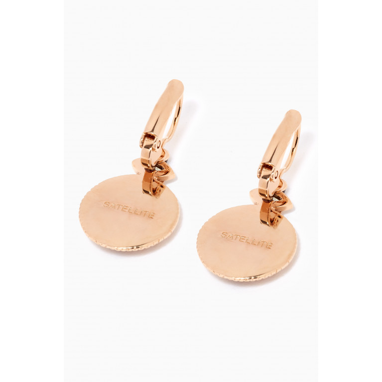 Satellite - Fujita 22 Onyx Earrings in 14kt Gold-plated Metal