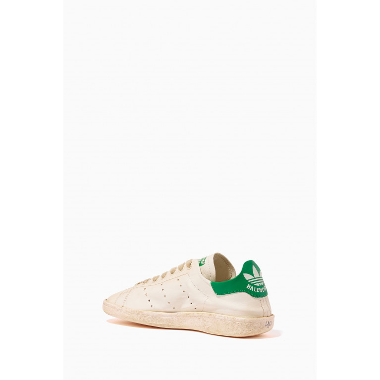 Balenciaga - x adidas Stan Smith Worn-out Shoes in Leather
