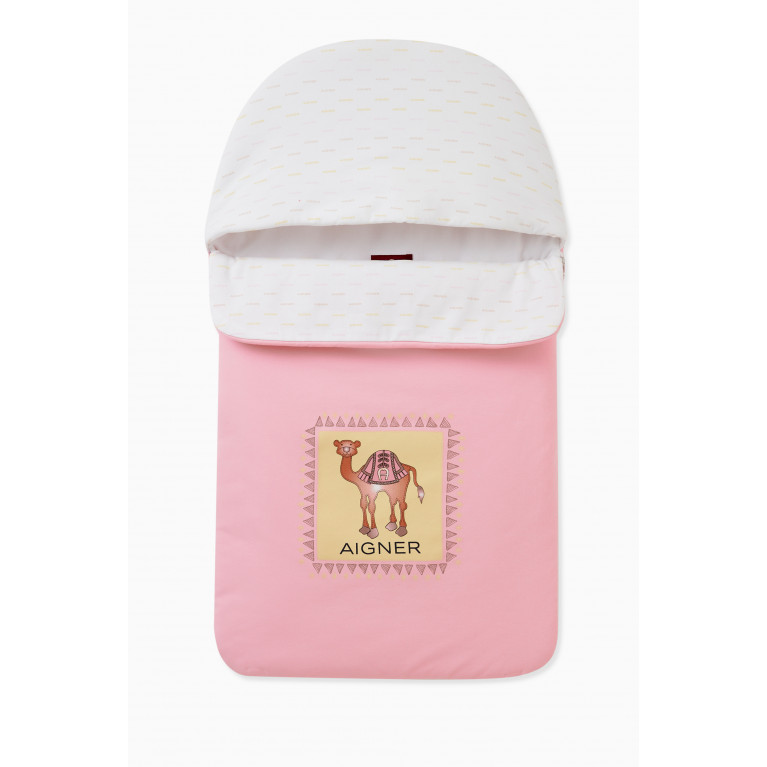 AIGNER - Logo Camel Baby Nest in Cotton Pink