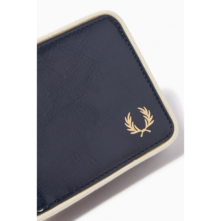 Fred Perry - Classic Billfold Wallet in Textured PU