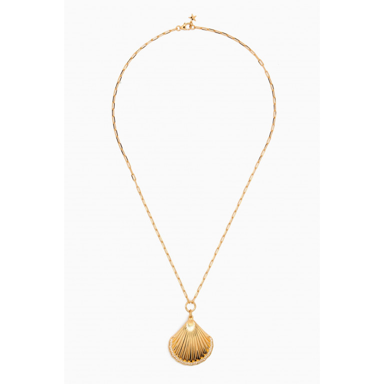 Tada & Toy - Scallop Pendant Necklace in 18kt Gold Vermeil