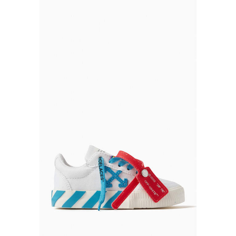 Off-White - Low-Top Sneakers in Vulcanized Canvas