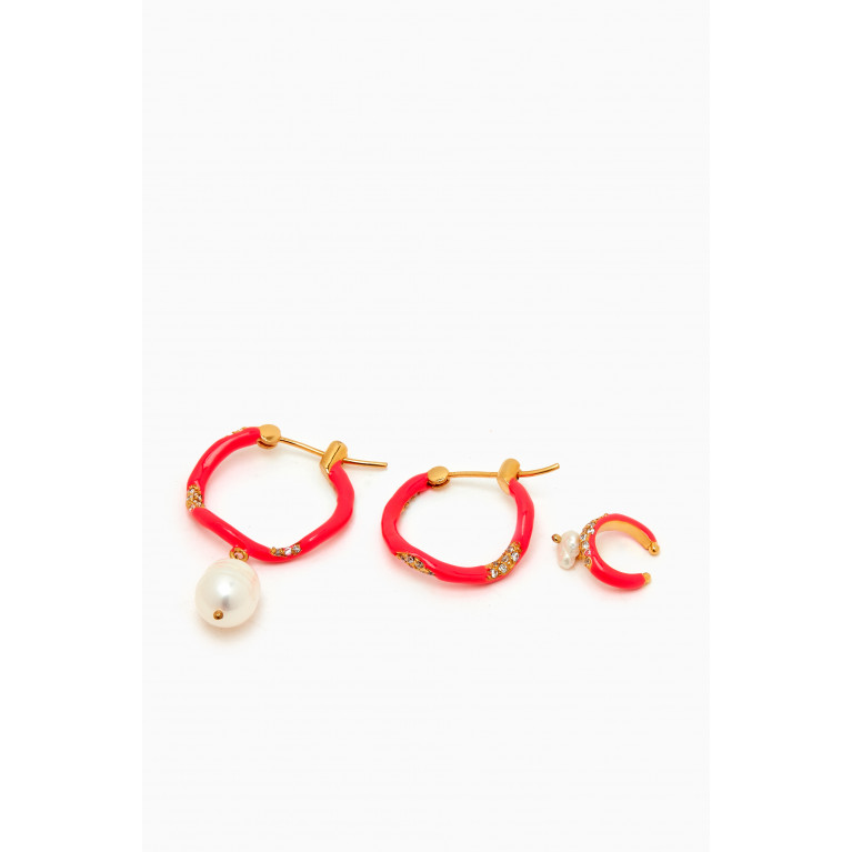 Joanna Laura Constantine - Wave Hoops Earrings Set in Gold-plated Brass Pink