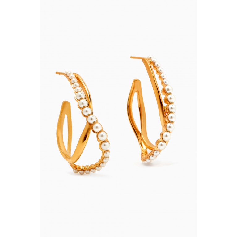 Joanna Laura Constantine - Statement Wave Hoop Earrings in Gold-plated Brass & Pearls