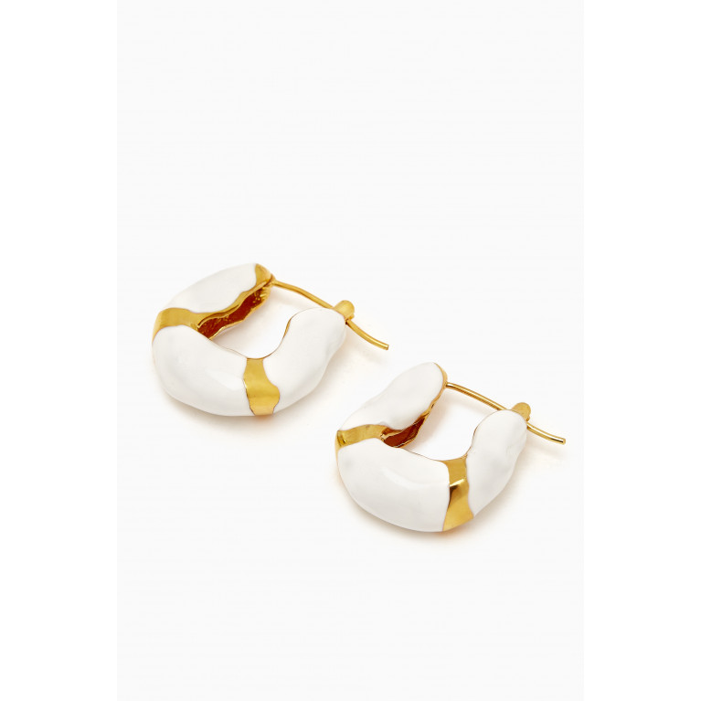 Joanna Laura Constantine - Wave Hoop Enamel Earrings in Gold-plated Brass