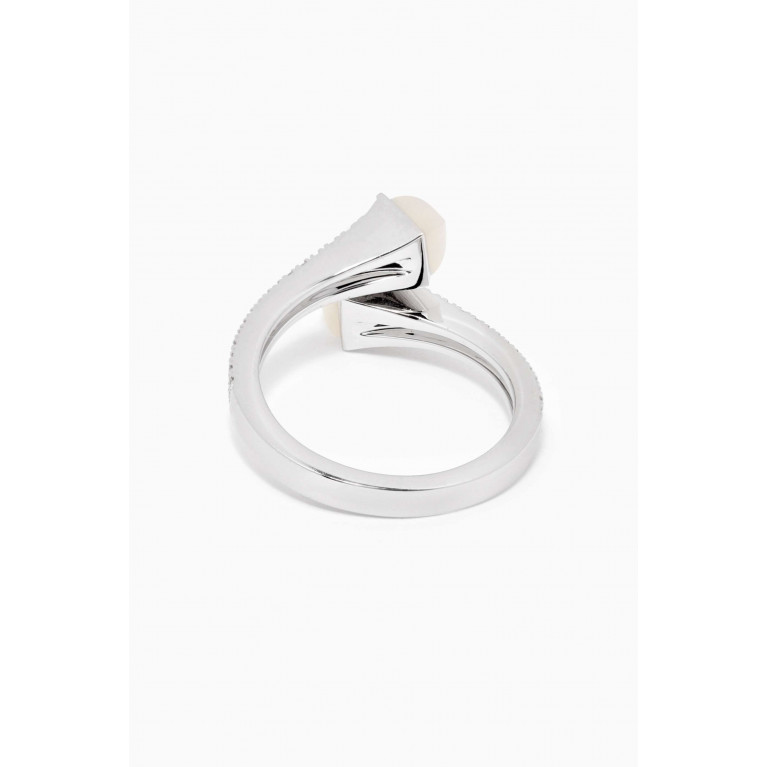 Marli - Cleo Diamond & Moonstone Ring in 18kt White Gold