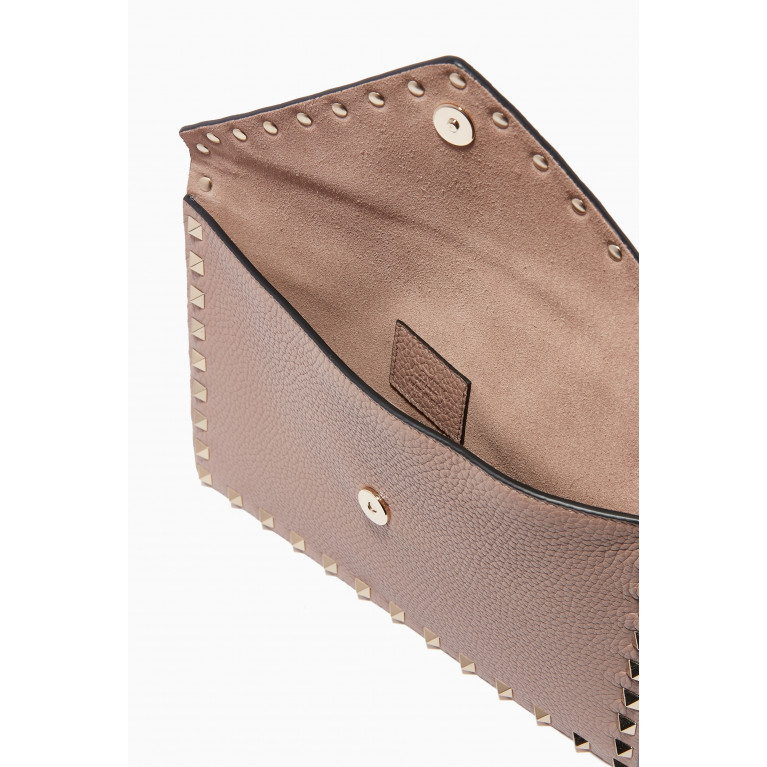Valentino - Valentino Garavani Large Rockstud Envelope Pouch in Leather