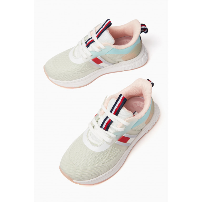 Tommy Hilfiger - Flag Low Cut Lace Up Sneakers
