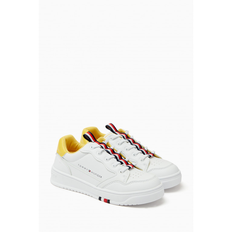 Tommy Hilfiger - Low Cut Lace-up Sneakers in Faux Leather
