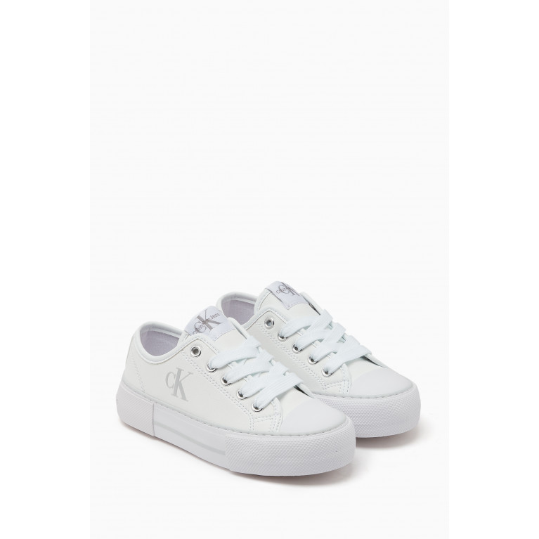 Calvin Klein - Logo Patch Sneakers in Faux Leather