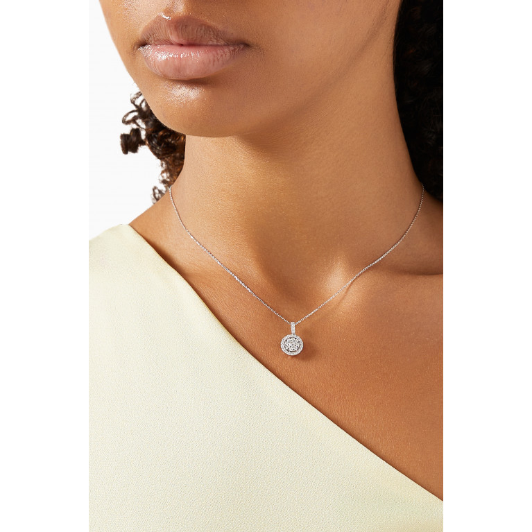NASS - Round Pavé Diamond Pendant Necklace in 14kt White Gold Silver