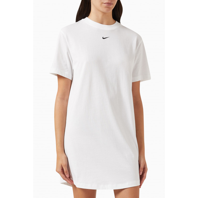 Nike - Sportswear Essential T-shirt Mini Dress in Cotton-jersey White