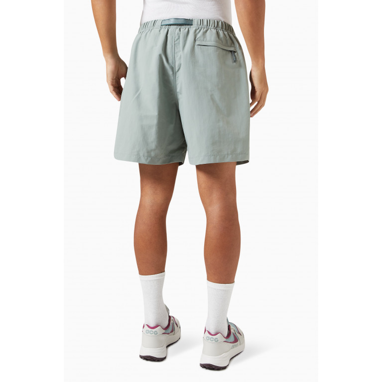 Nike - ACG Trail Shorts in Nylon Grey